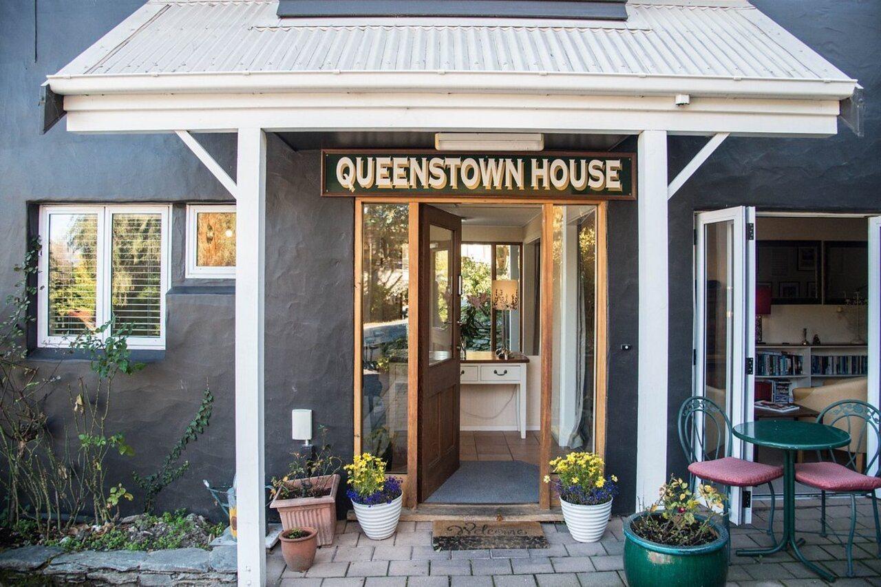 Queenstown House Bed & Breakfast And Apartments Ngoại thất bức ảnh